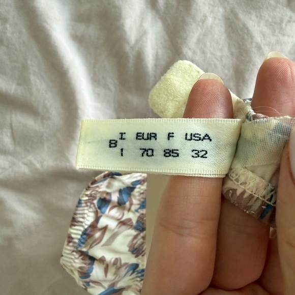 Bra 32B - Picture 3 of 5